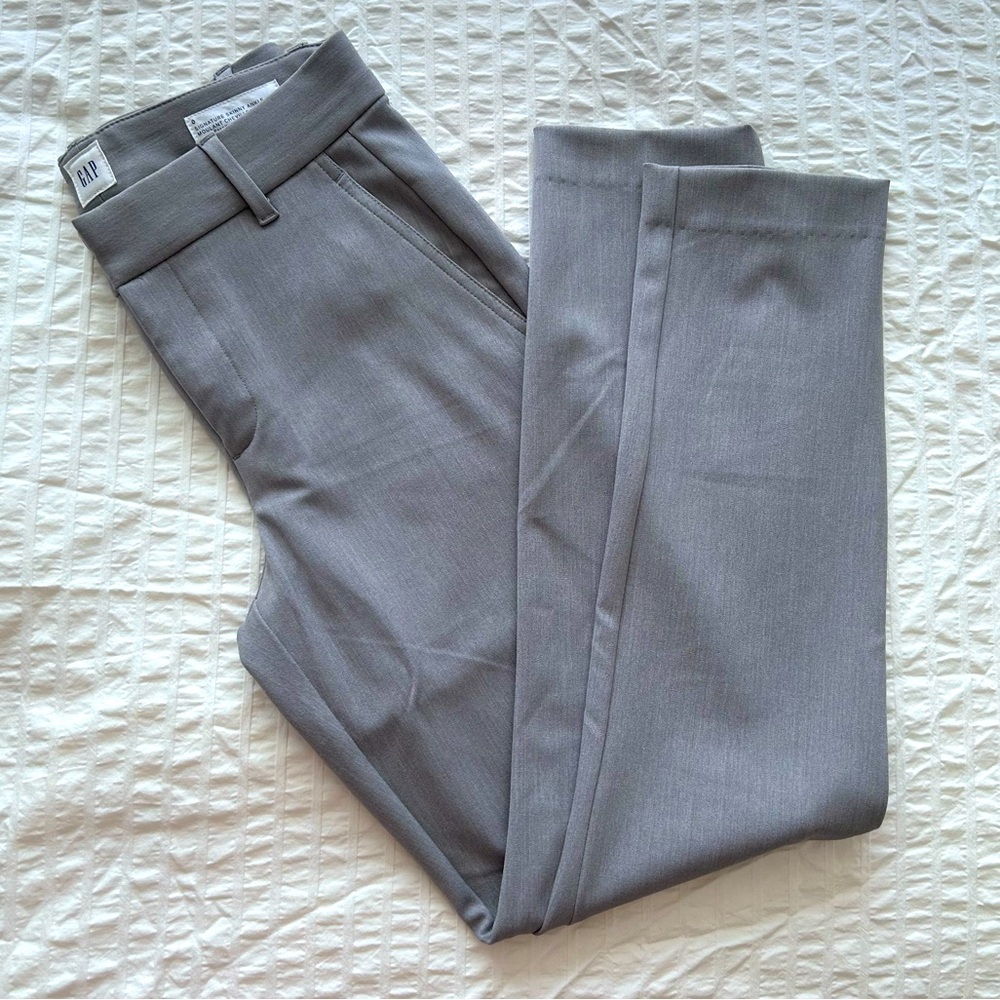 Gap super skinny ankle pant in a light grey, size 0
